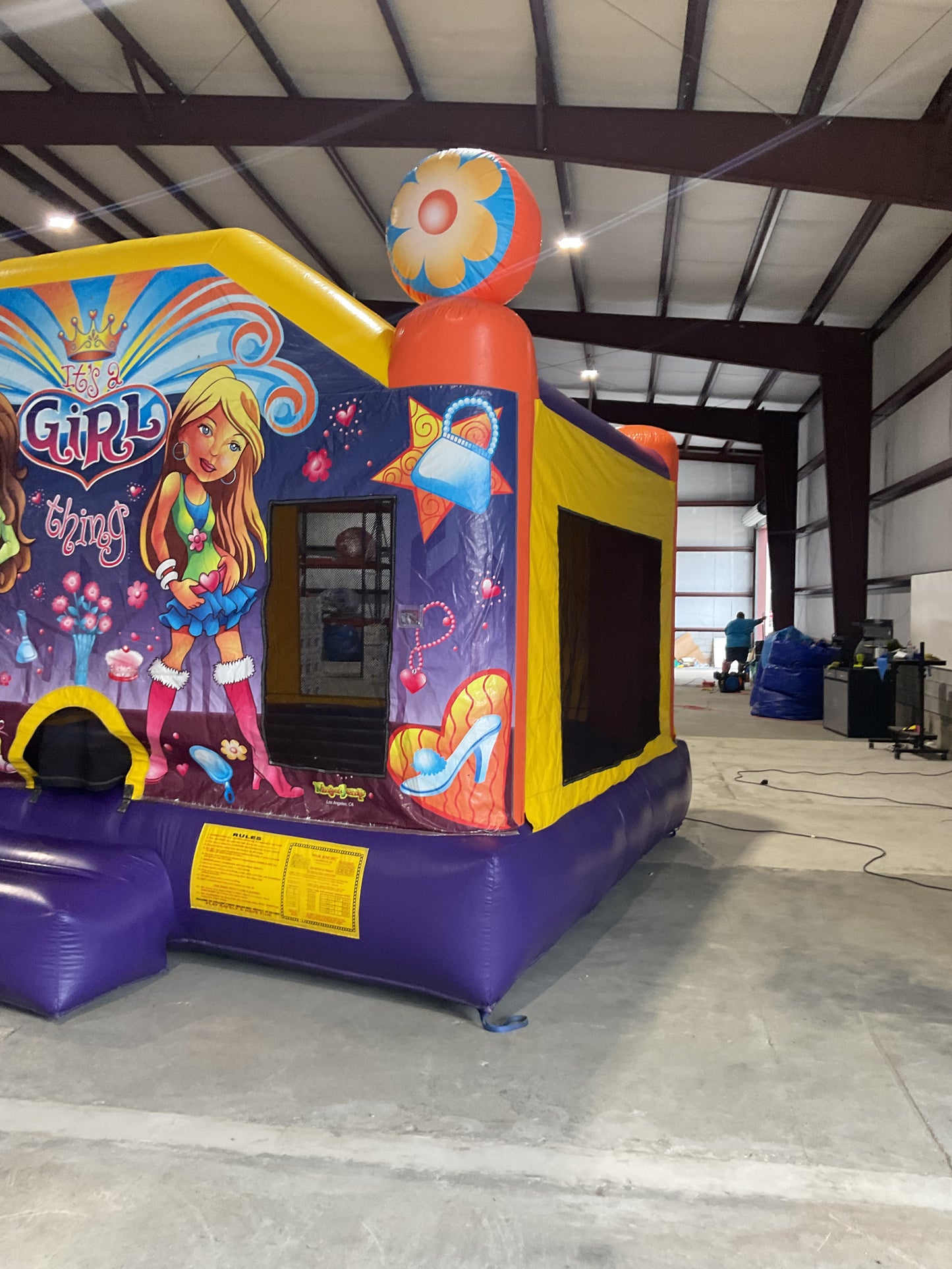 It's a Girl thing Bounce