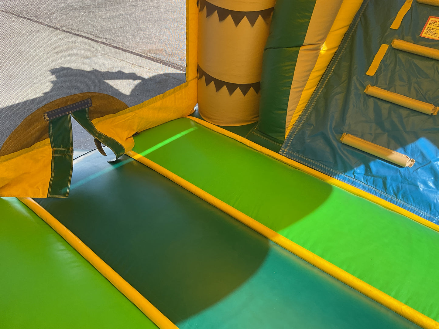 Tropical wet dry Combo with pool
