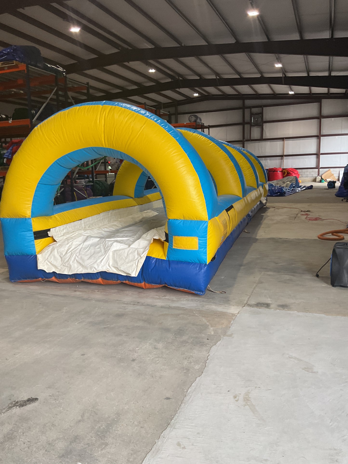 Wild Splash dual lane Slip-n-Slide