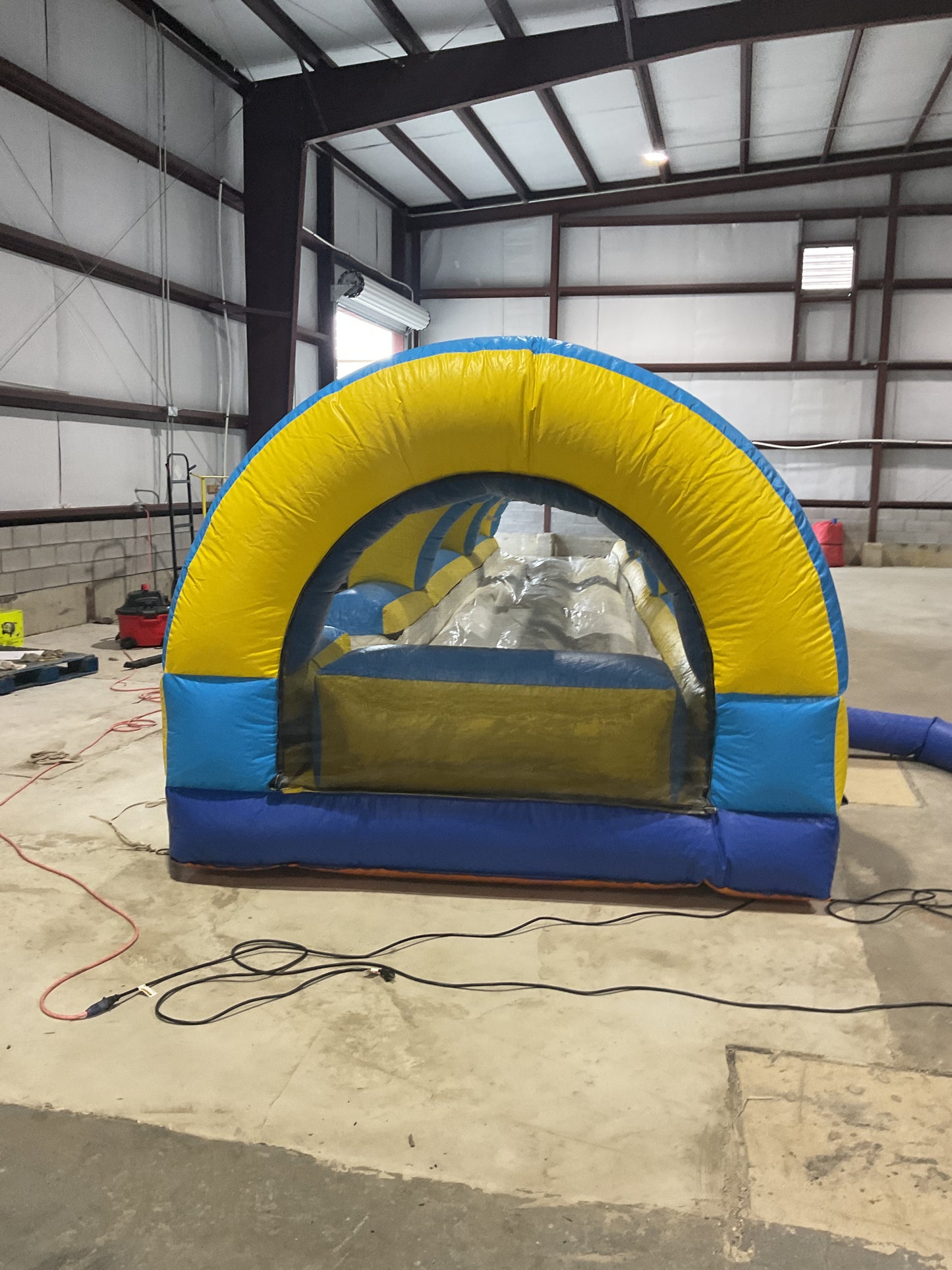 Wild Splash dual lane Slip-n-Slide