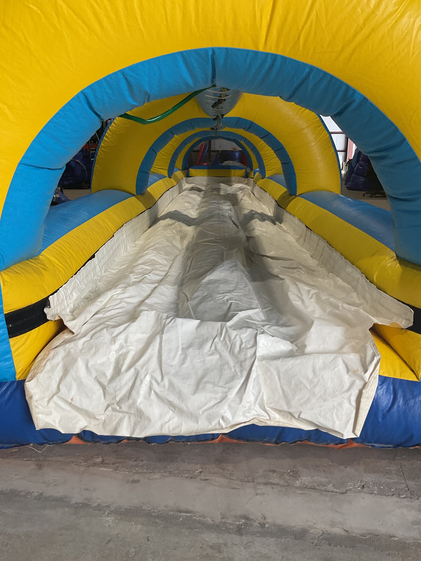 Wild Splash dual lane Slip-n-Slide