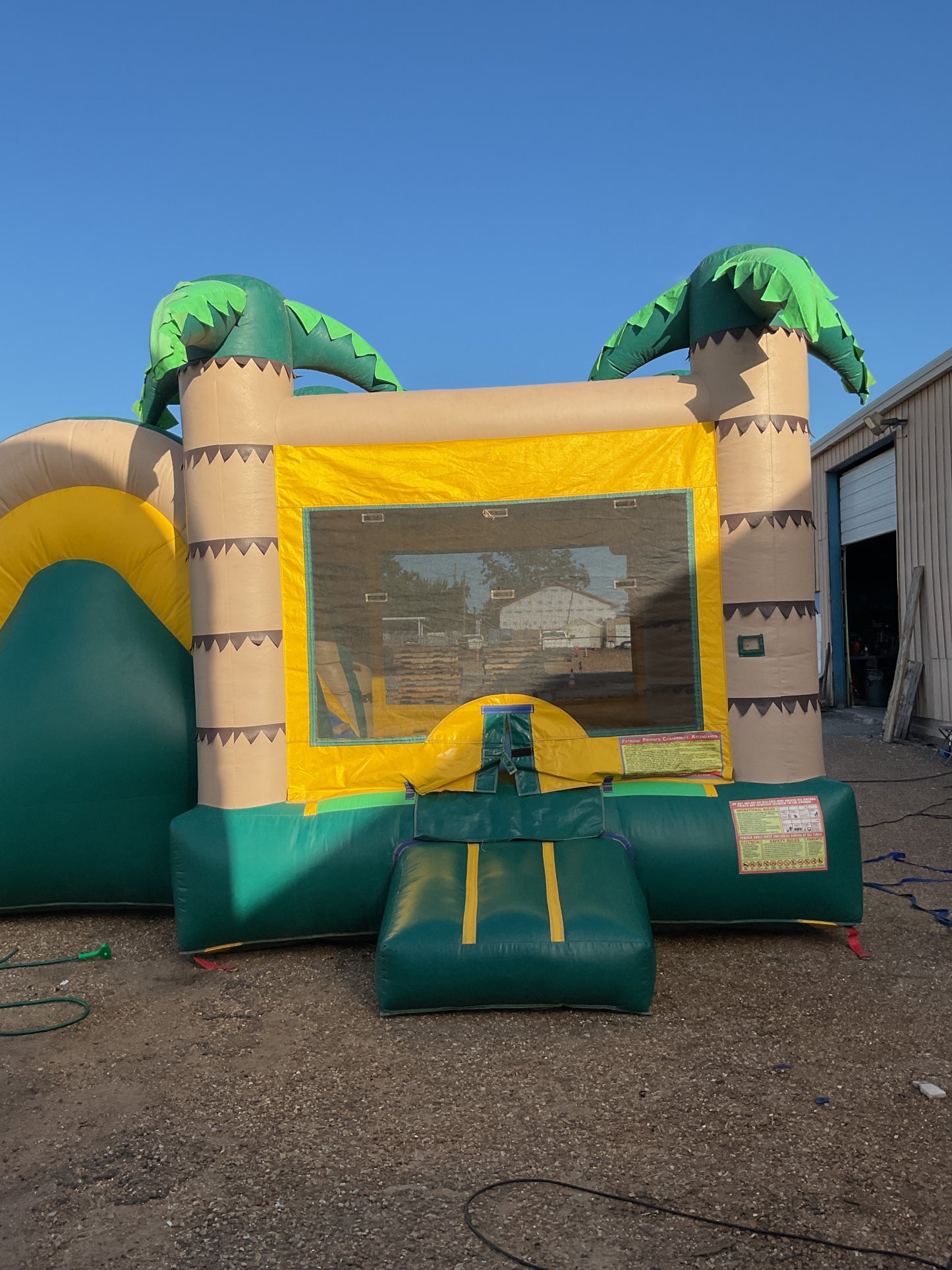 Tropical Wet Dry Combo with pool