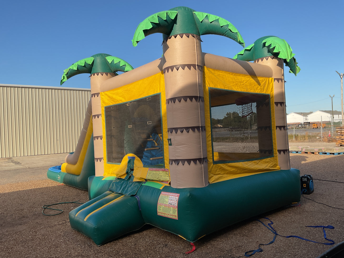 Tropical Wet Dry Combo with pool