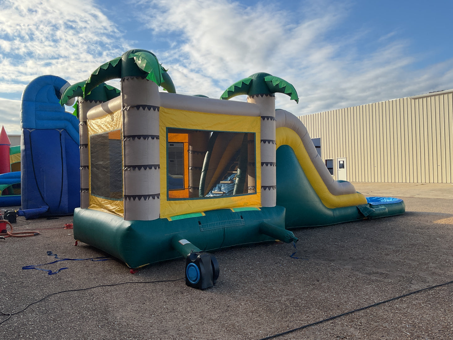 Tropical Wet Dry Combo with pool