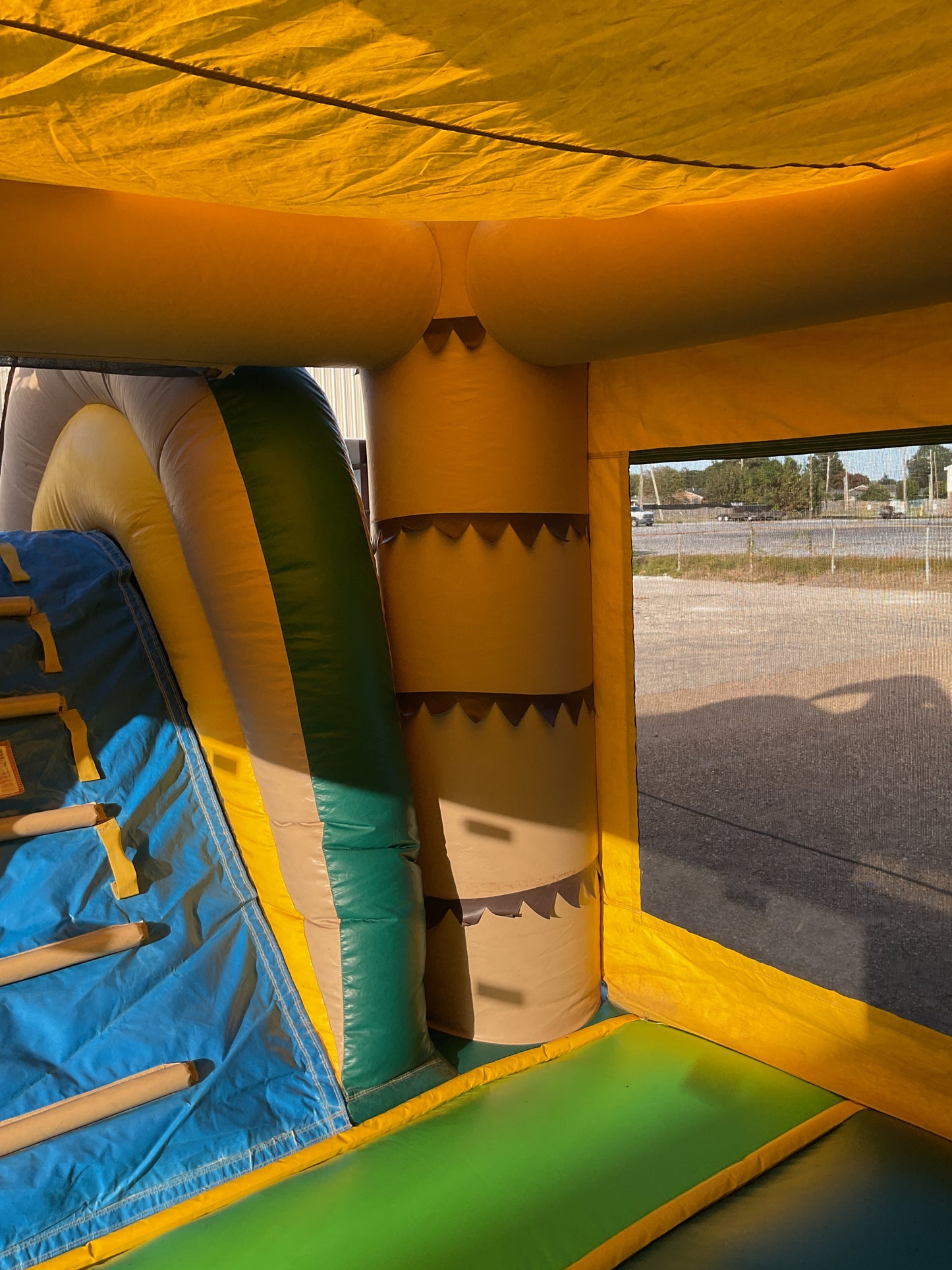 Tropical Wet Dry Combo with pool