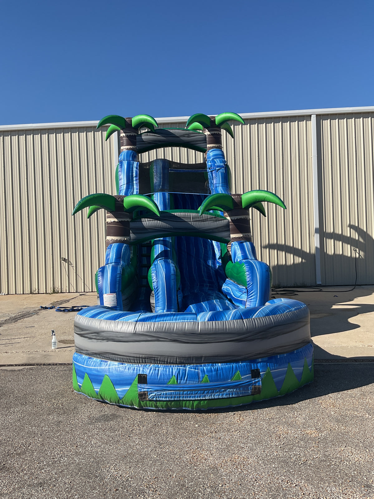 18' Tropical Tsunami Slide with pool
