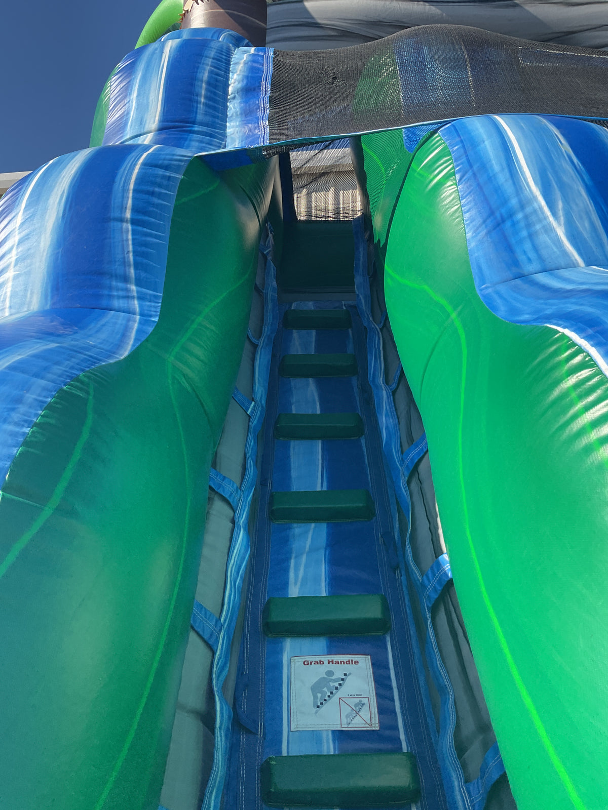 18' Tropical Tsunami Slide with pool