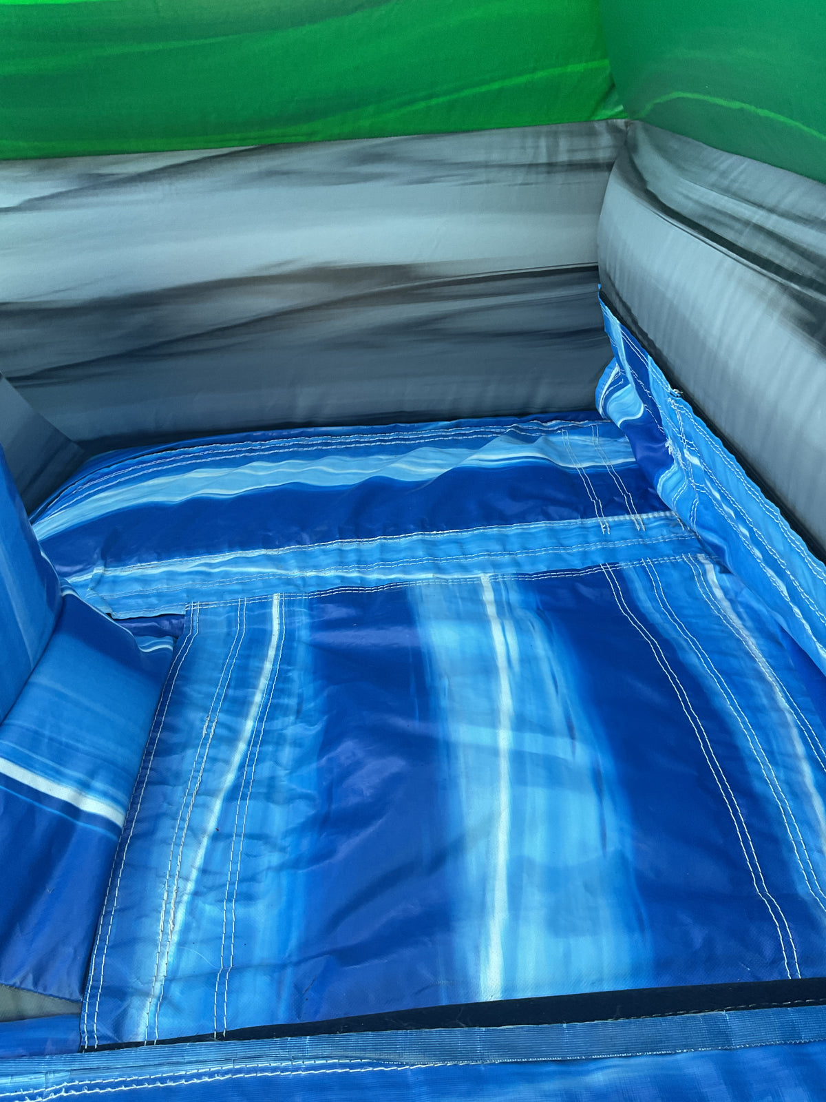 18' Tropical Tsunami Slide with pool