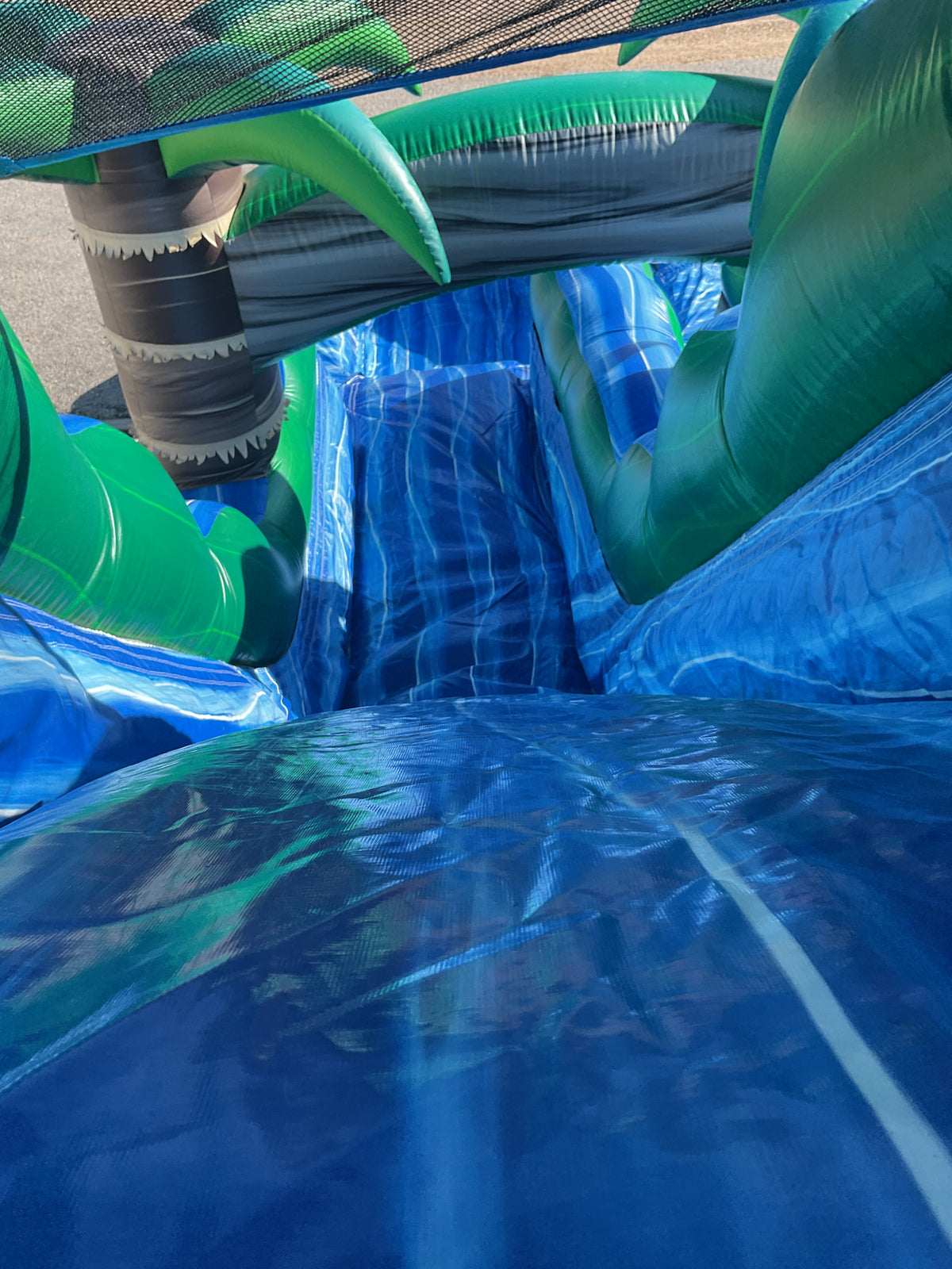 18' Tropical Tsunami Slide with pool