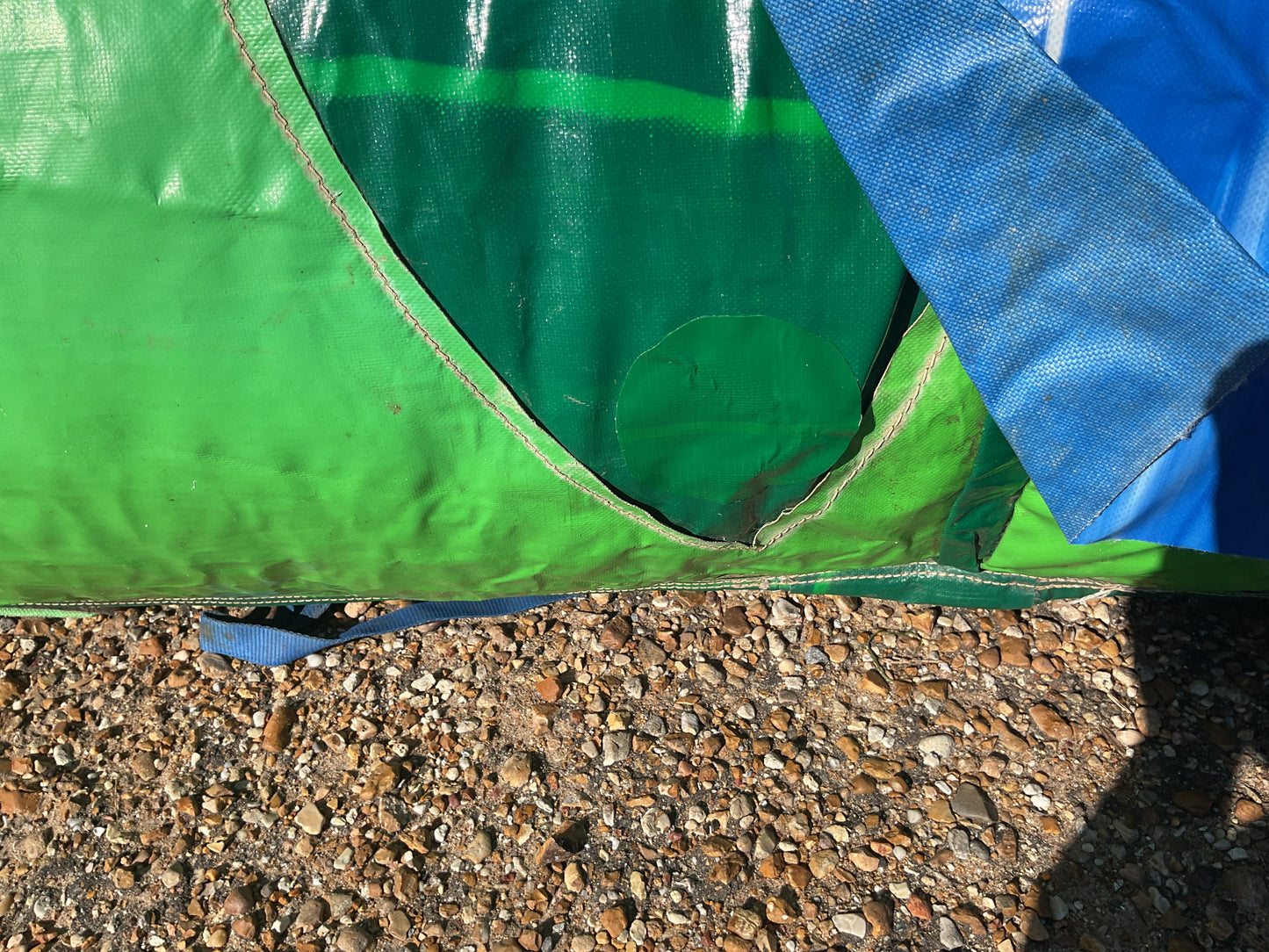 22' Emerald Crush Slide with pool