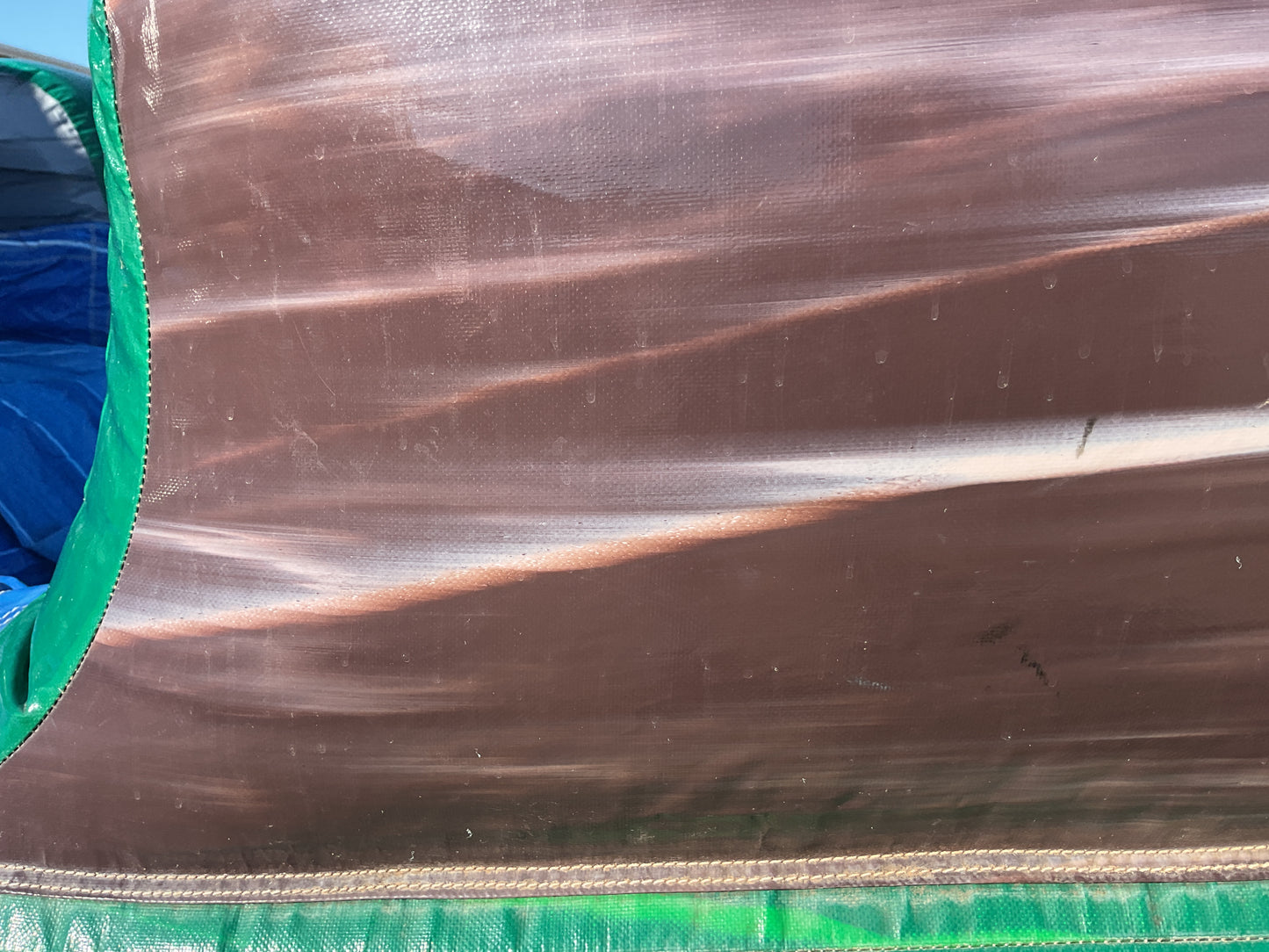 22' Emerald Crush Slide with pool