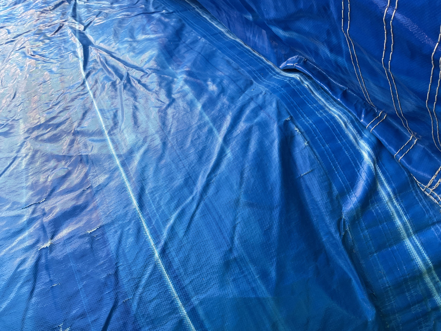 22' Emerald Crush Slide with pool