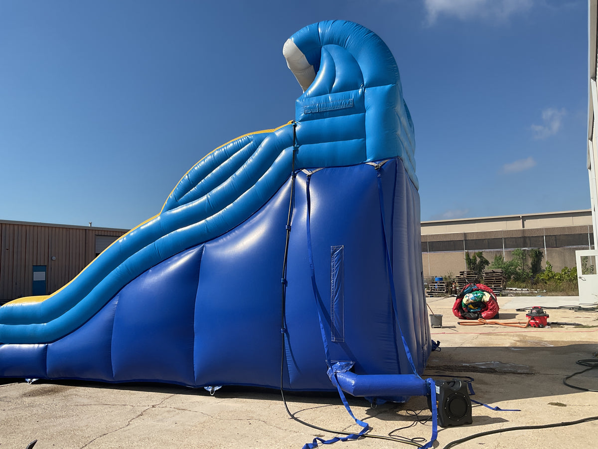 19' Wipeout Slide