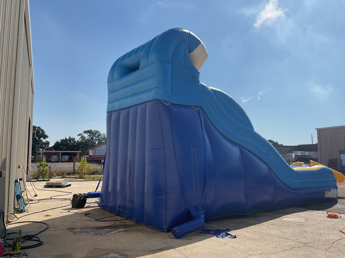 19' Wipeout Slide