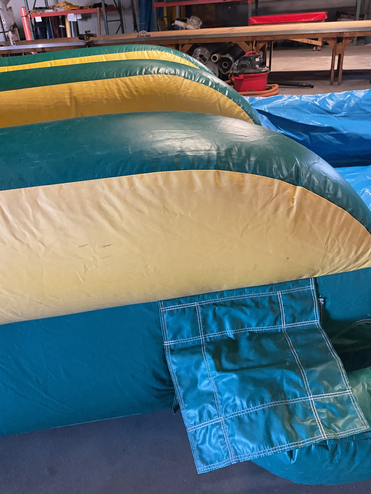 Dual Lane Tropical Combo with detachable pool
