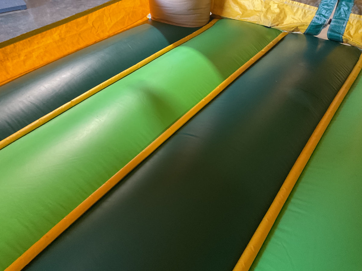 Dual Lane Tropical Combo with detachable pool