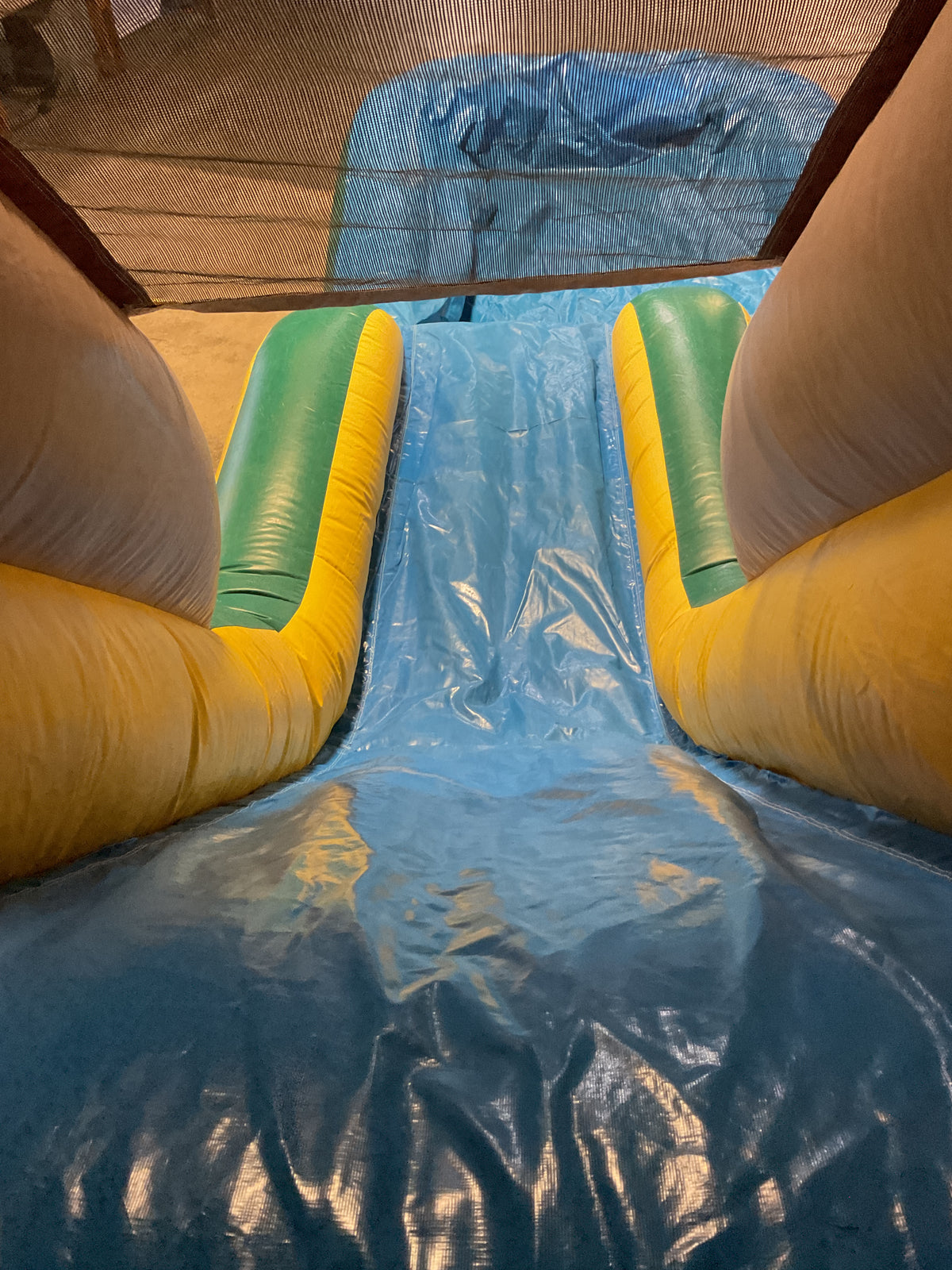 Dual Lane Tropical Combo with detachable pool