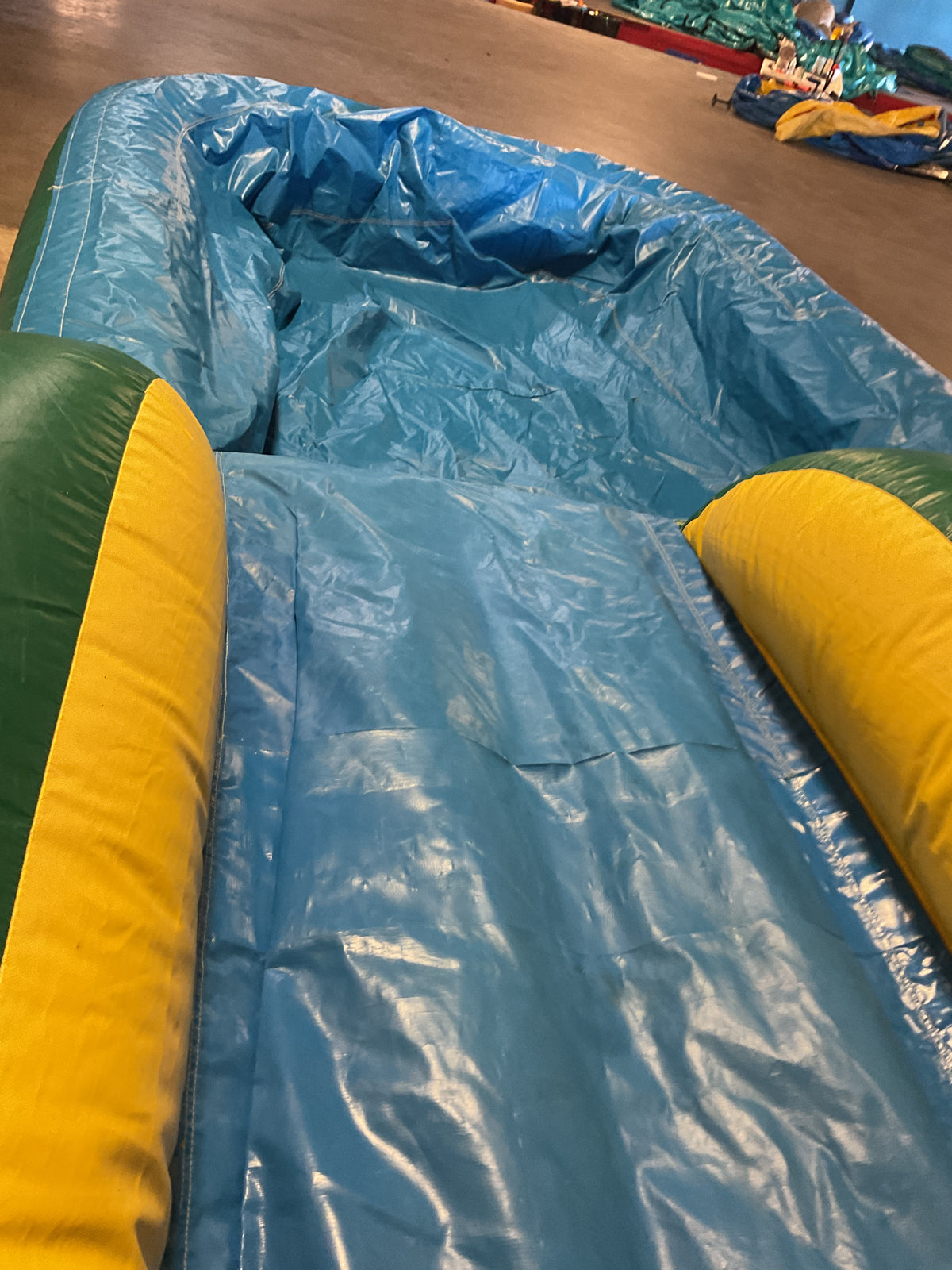 Dual Lane Tropical Combo with detachable pool