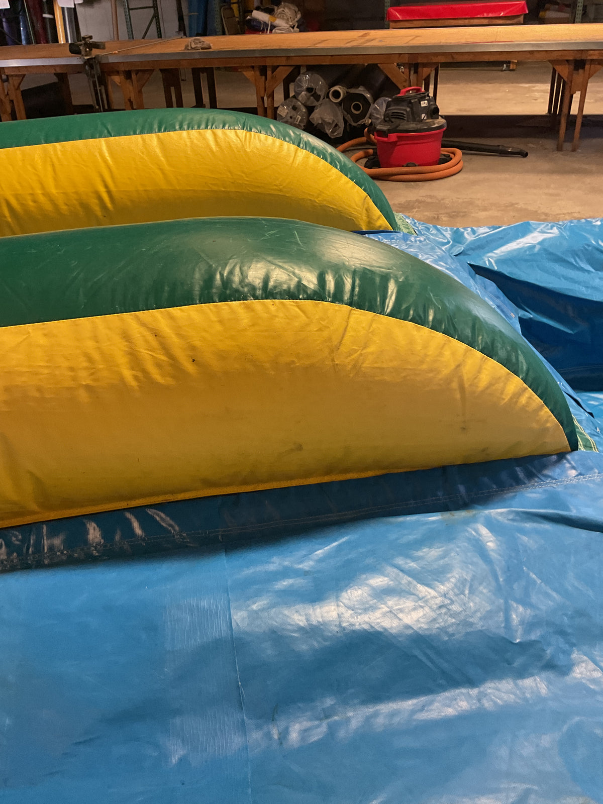 Dual Lane Tropical Combo with detachable pool