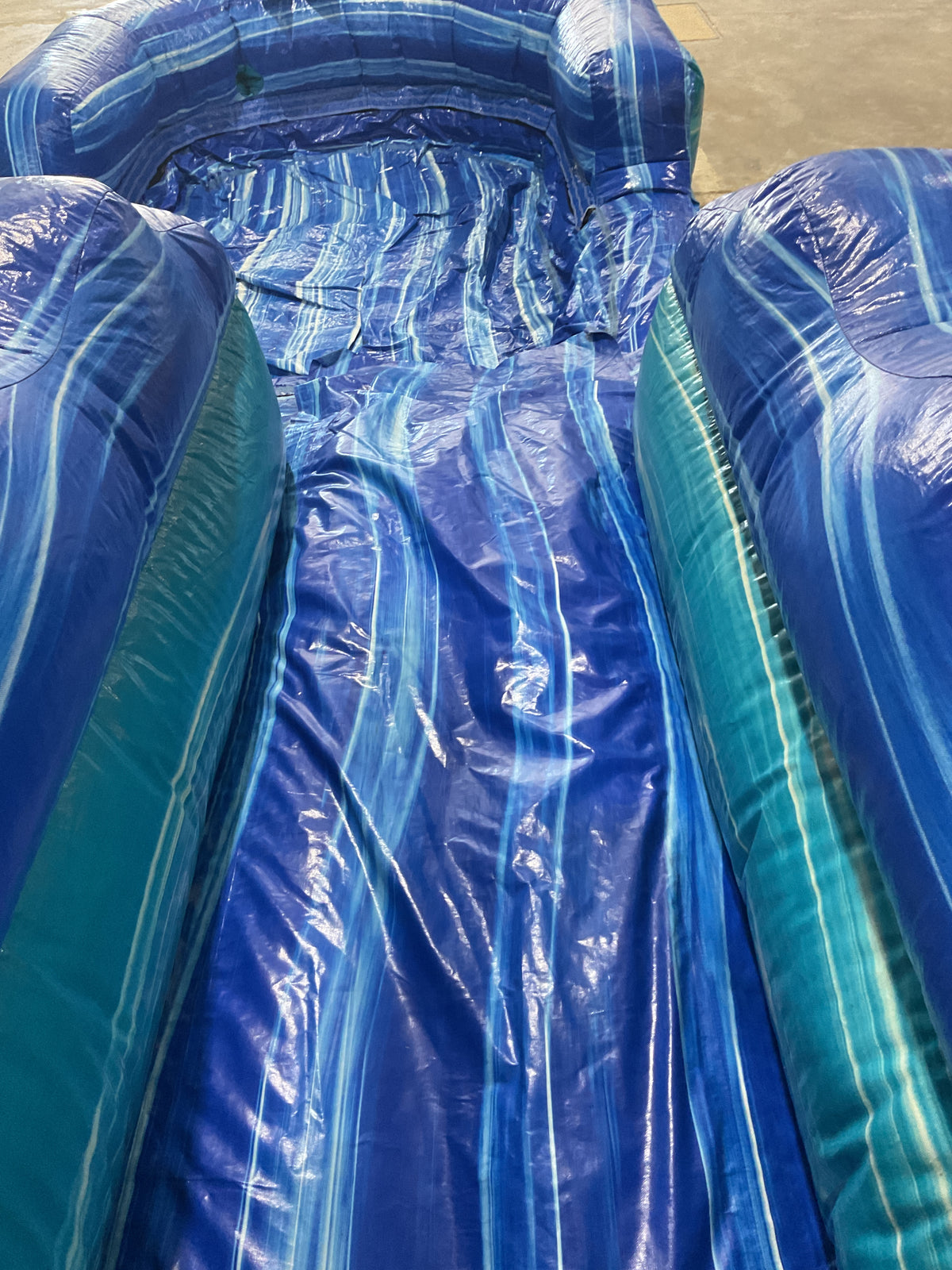 19' Dolphin Slide with pool