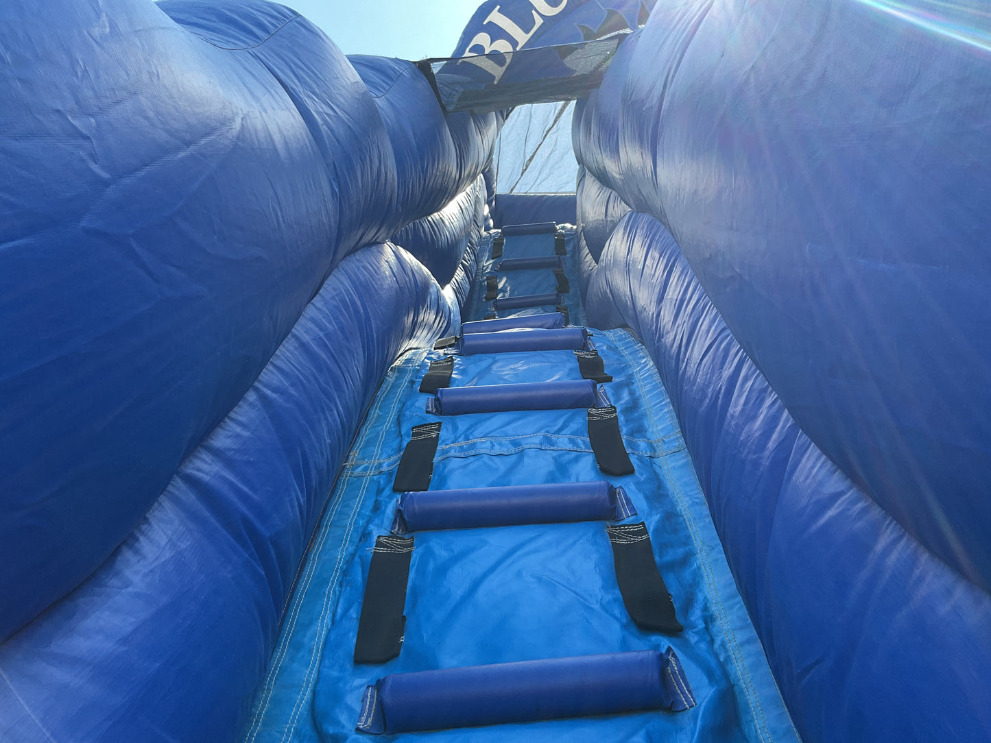 18' Blue Monster dual lane wet/dry Slide