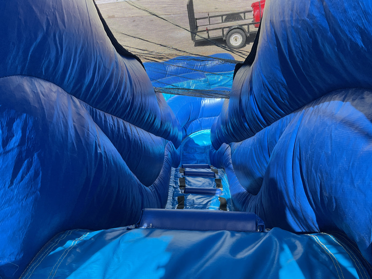 18' Blue Monster dual lane wet/dry Slide