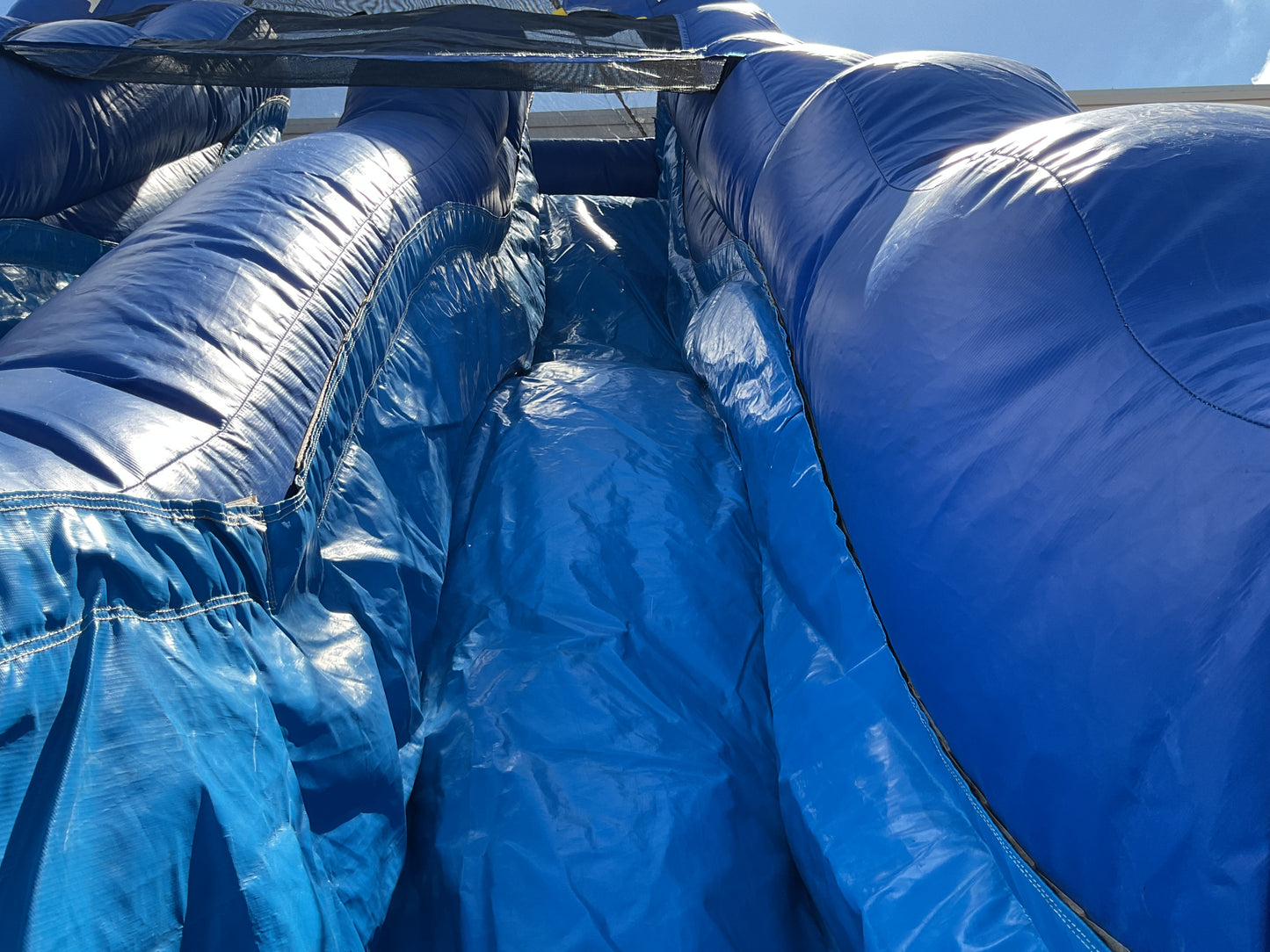 18' Blue Monster dual lane wet/dry Slide