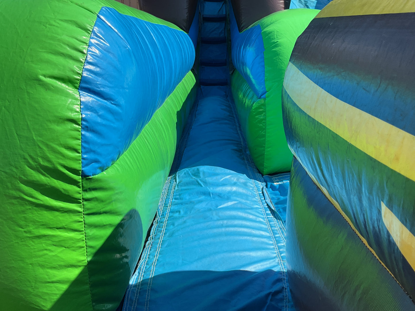 22' Rockin' Rapids Slide