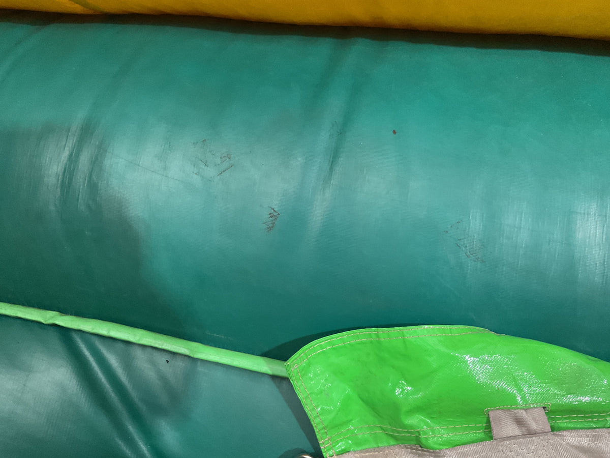 Bungee Run with accessories