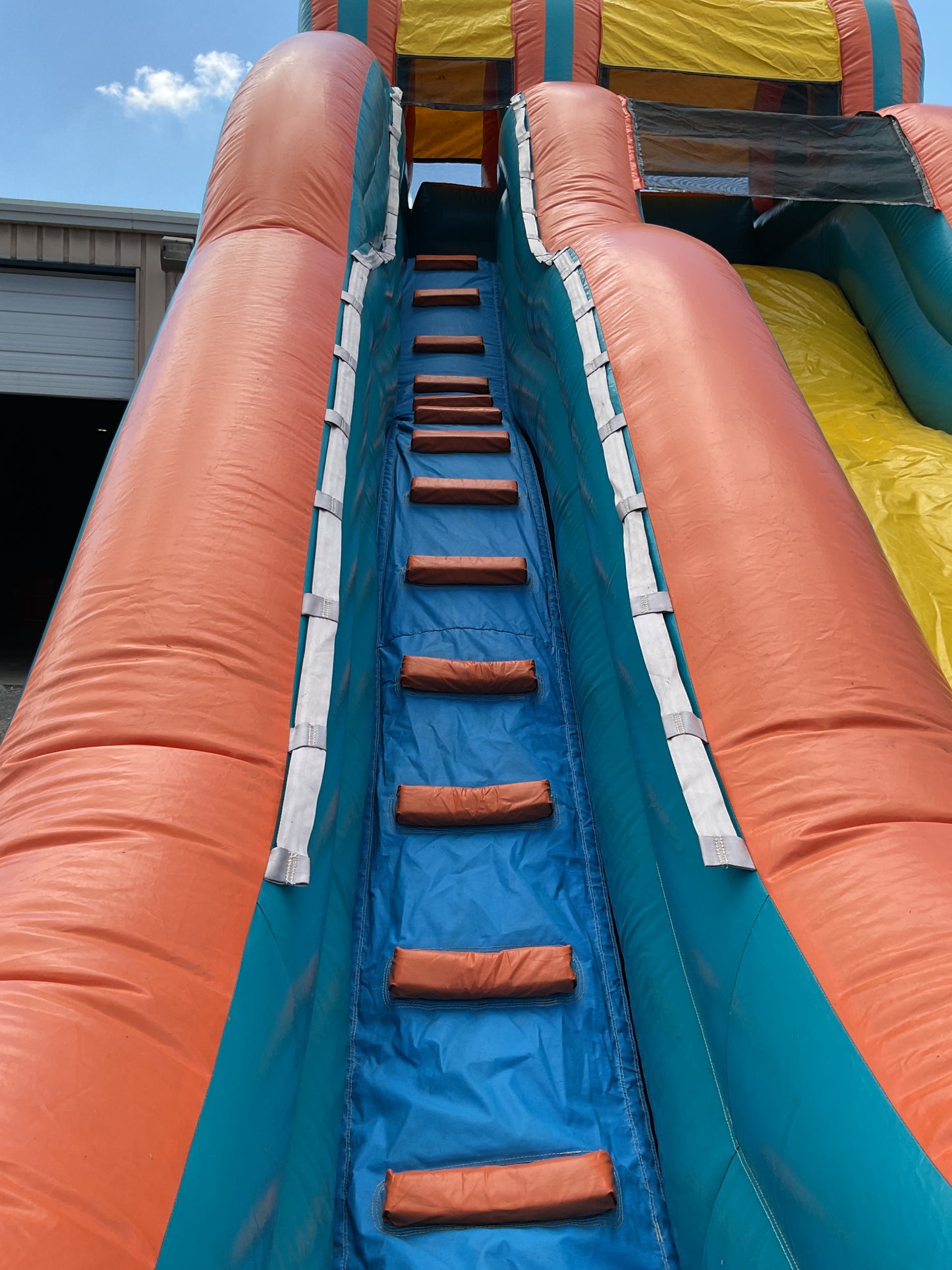 19' Big Kahuna Slide