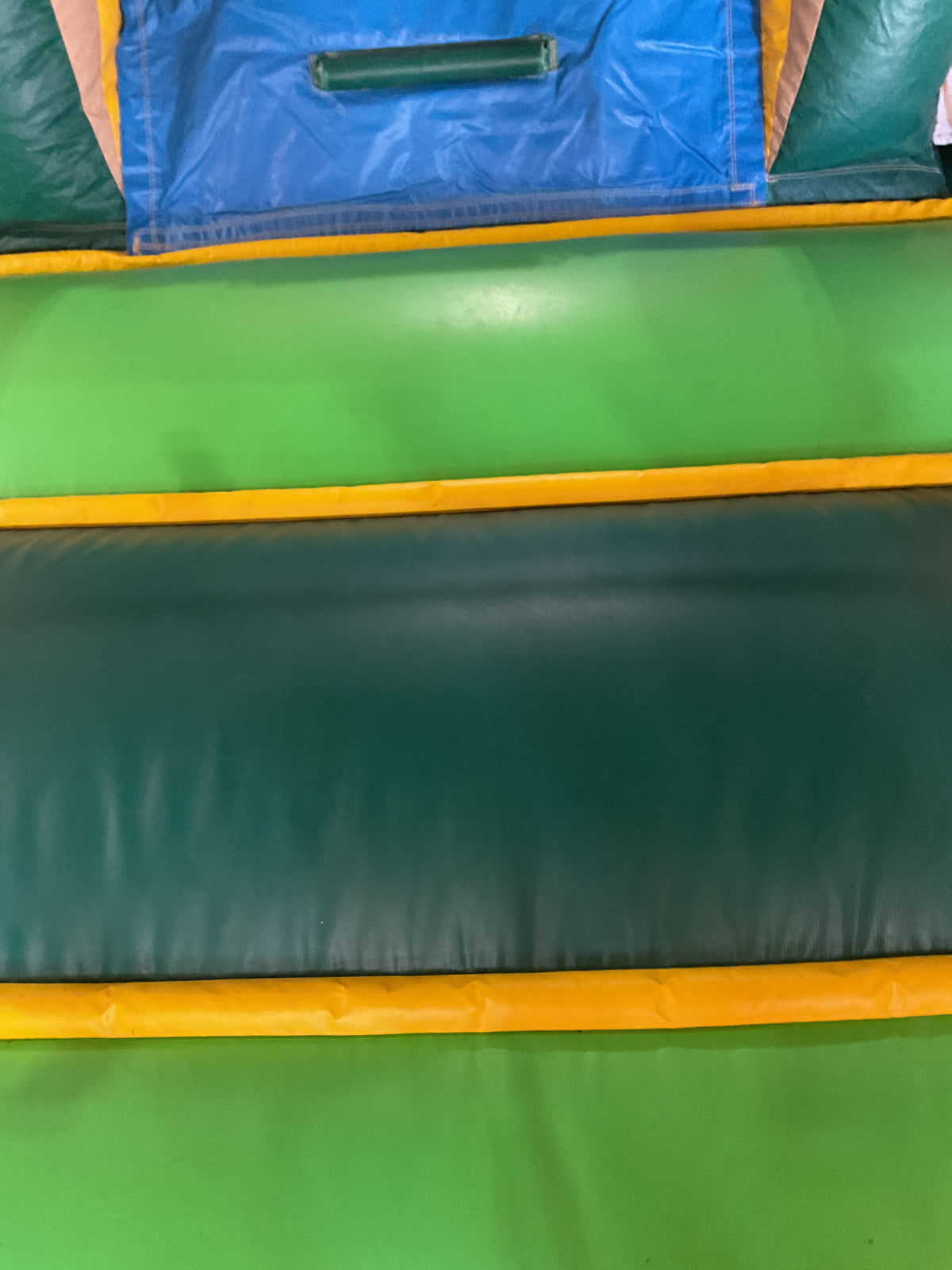 Tropical Combo wet dry with pool