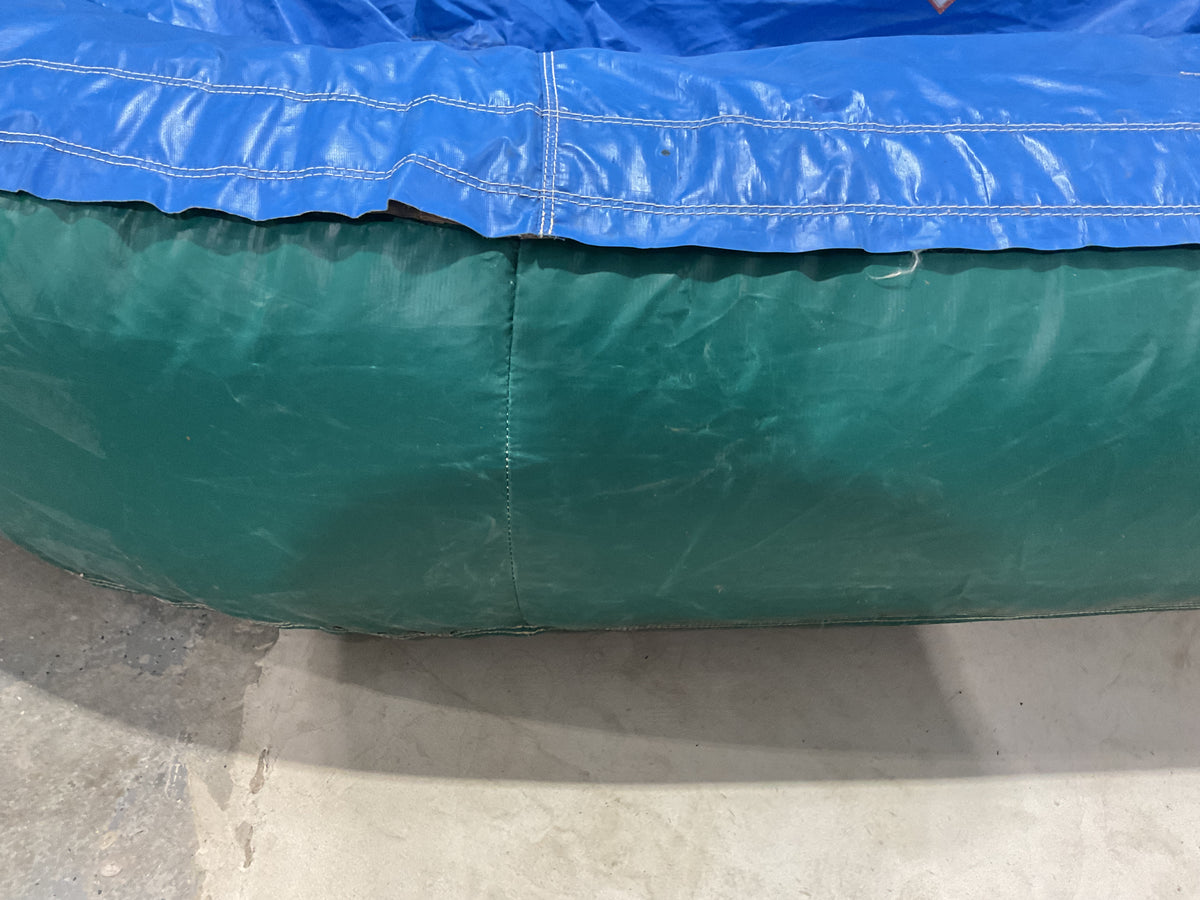 Tropical Combo wet dry with pool