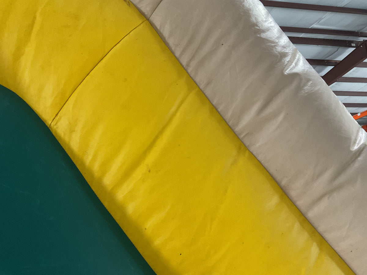 Tropical Combo wet dry with pool