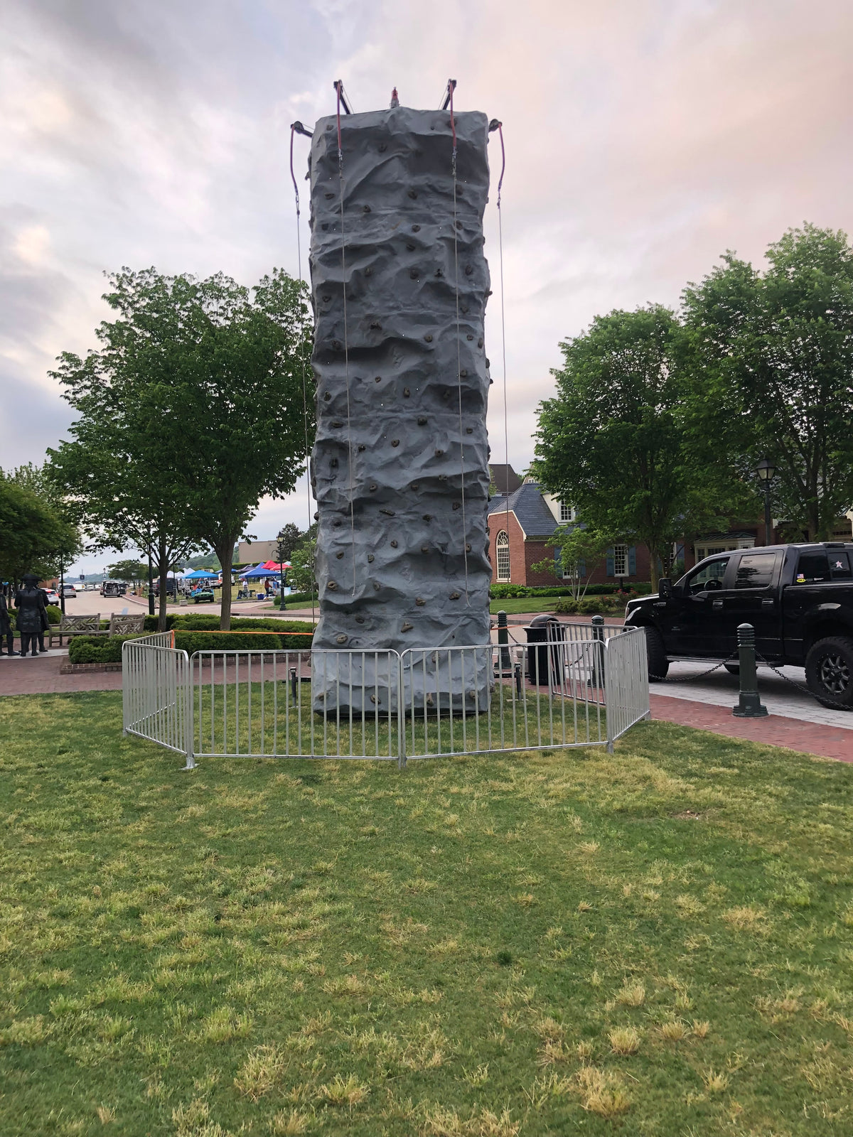 4-Station Rock Climb Wall